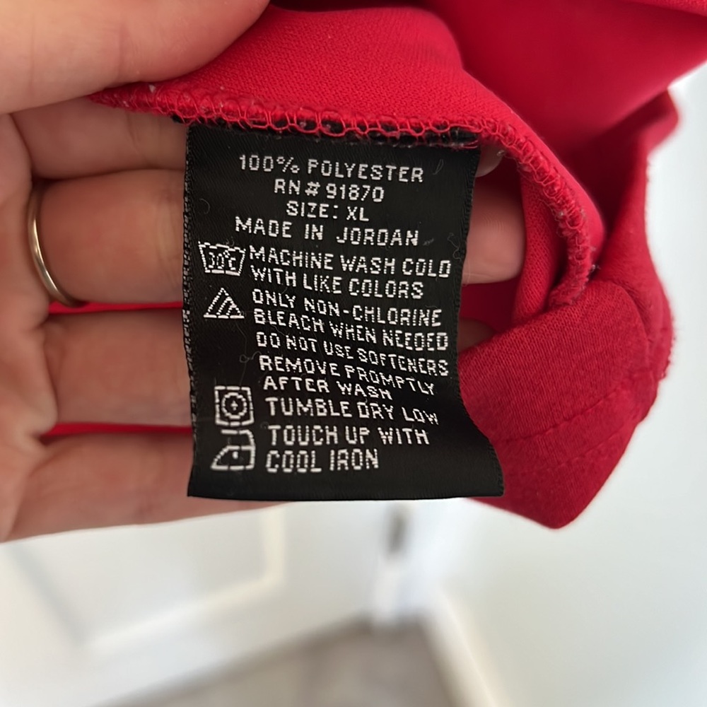 Pebble Beach Men’s Pullover - Picture 5 of 5